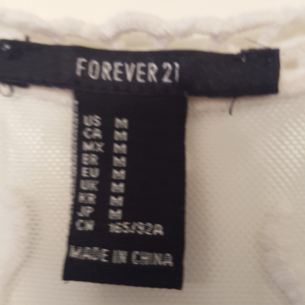 FOREVER 21 PAISLEY PRINT LACE TANK TOP - EUC - Picture 3 of 5